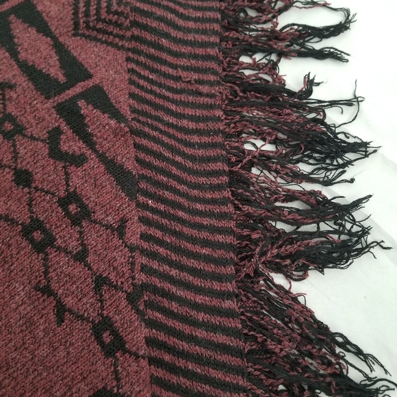 Maroon and Black Poncho with Fringe - Picture 3 of 4